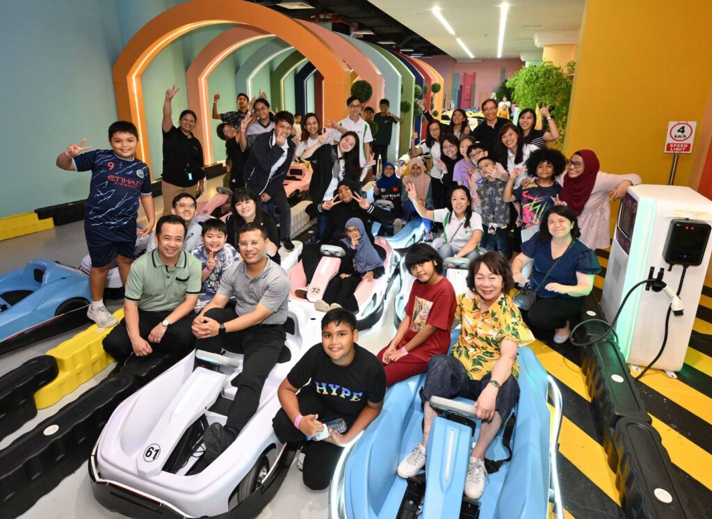 News Image - A driving fun time with ComLink+