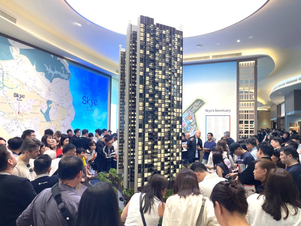 News Image - UOL consortium and Capitaland Development sold 99% of Skye at Holland on first day of launch